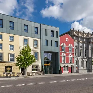 Hotel Maldron South Mall