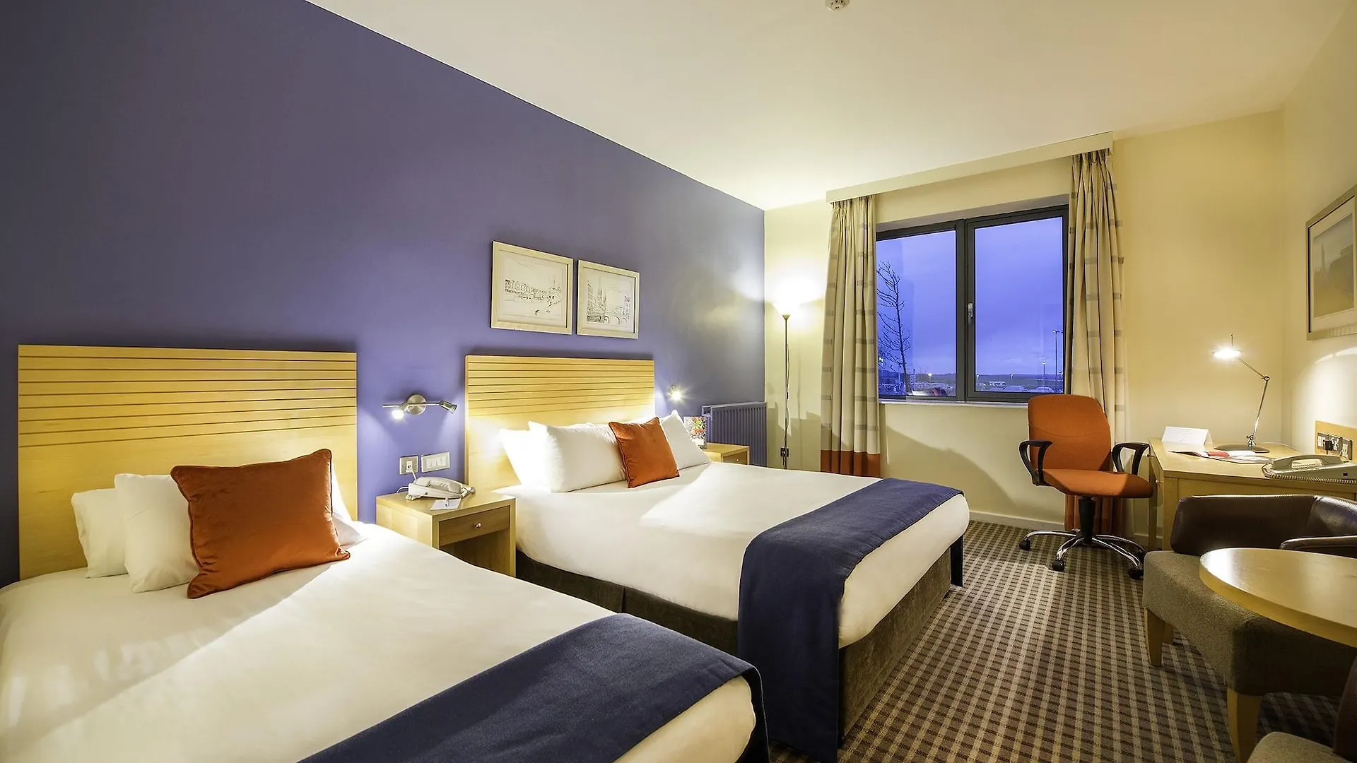 Cork Airport Hotel 4*,  Ireland