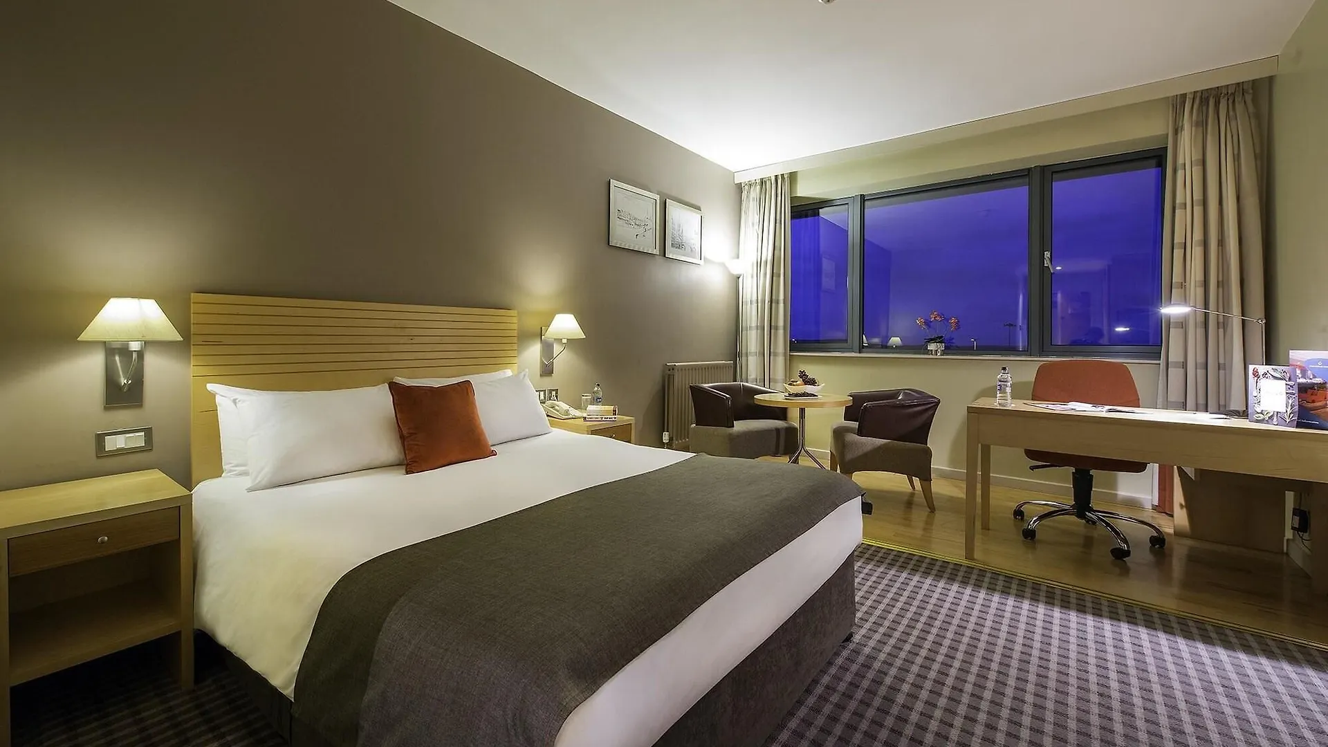 Cork Airport Hotel 4*,  Irlande
